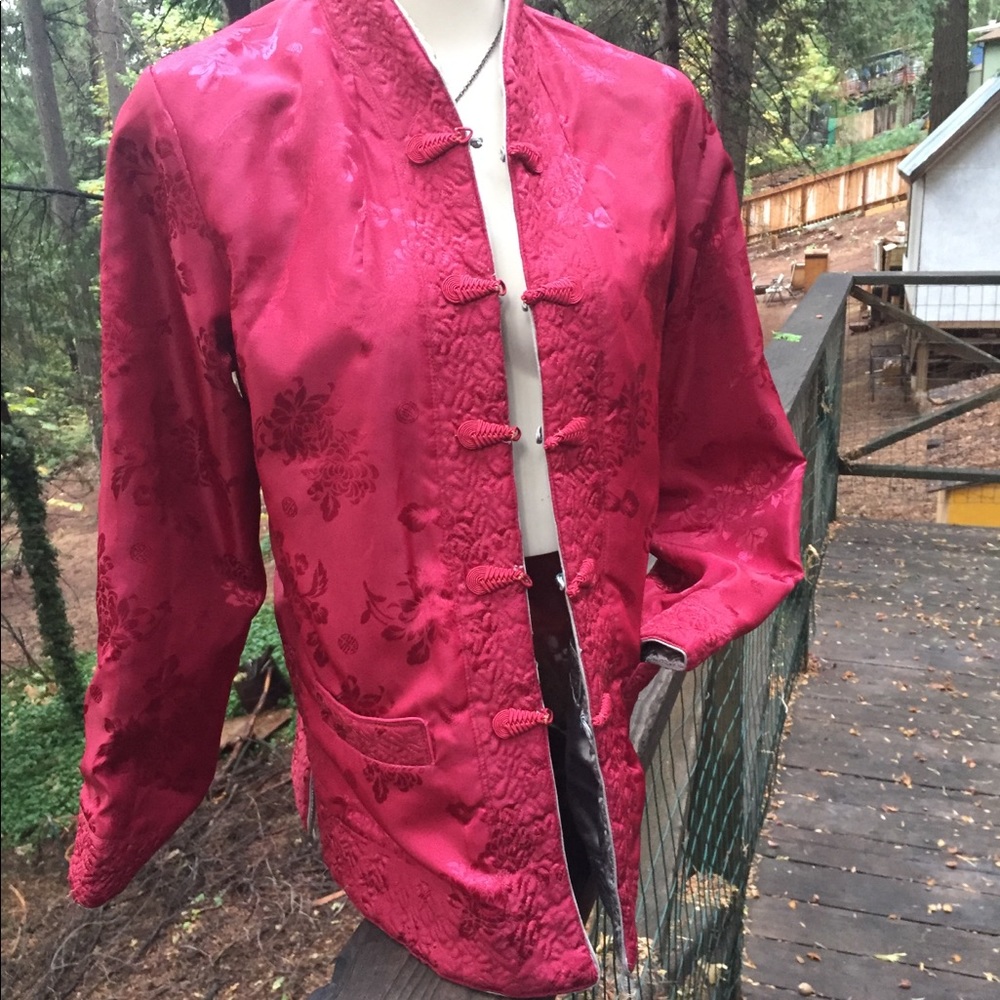 Mandarin silk reversible  quilted embroidered  burgundy jacket - Picture 8 of 16